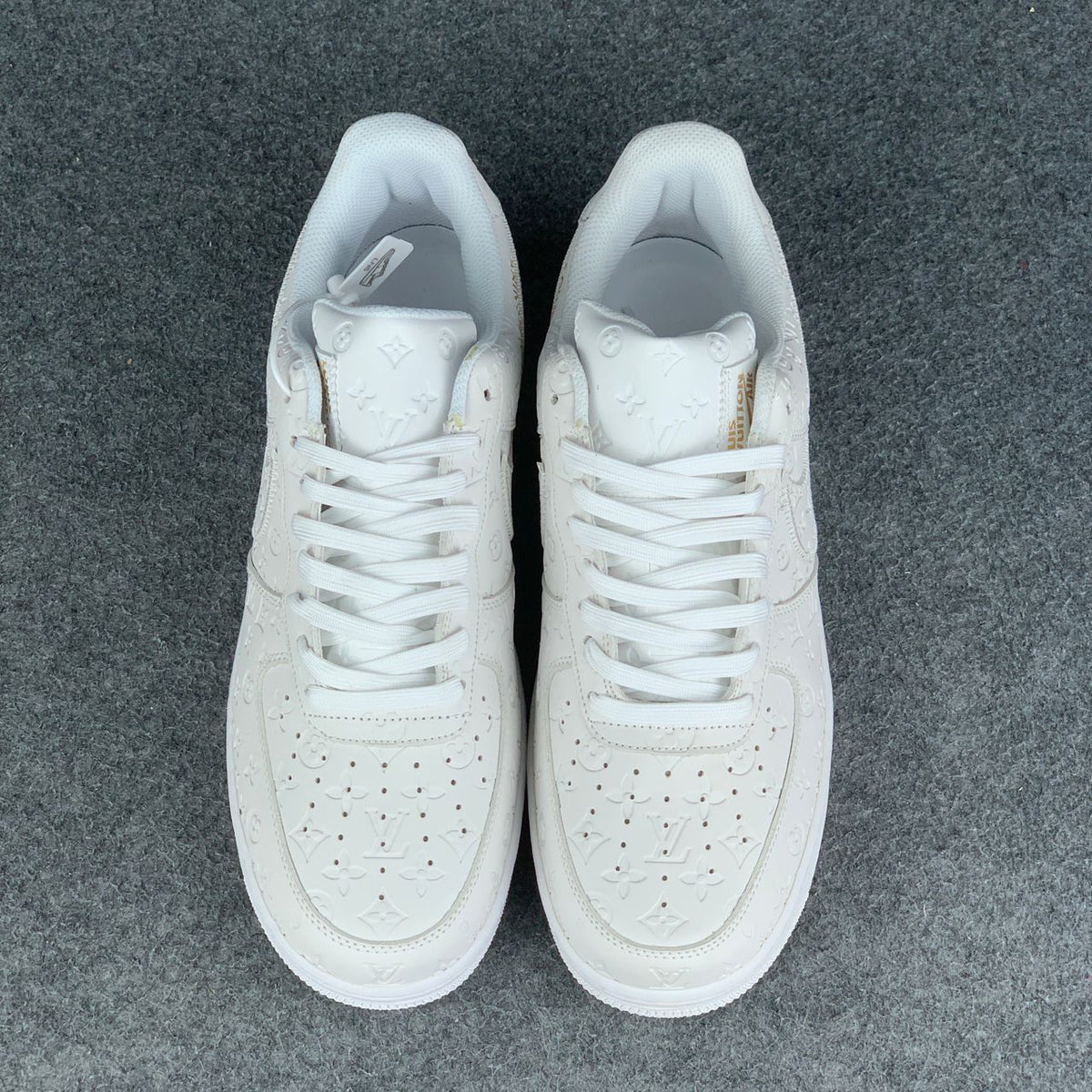 LV Air Force 1 Low 'Triple White'